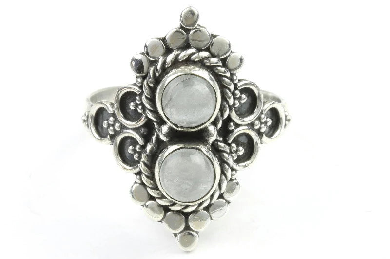 Daydreamer Aquamarine Ring